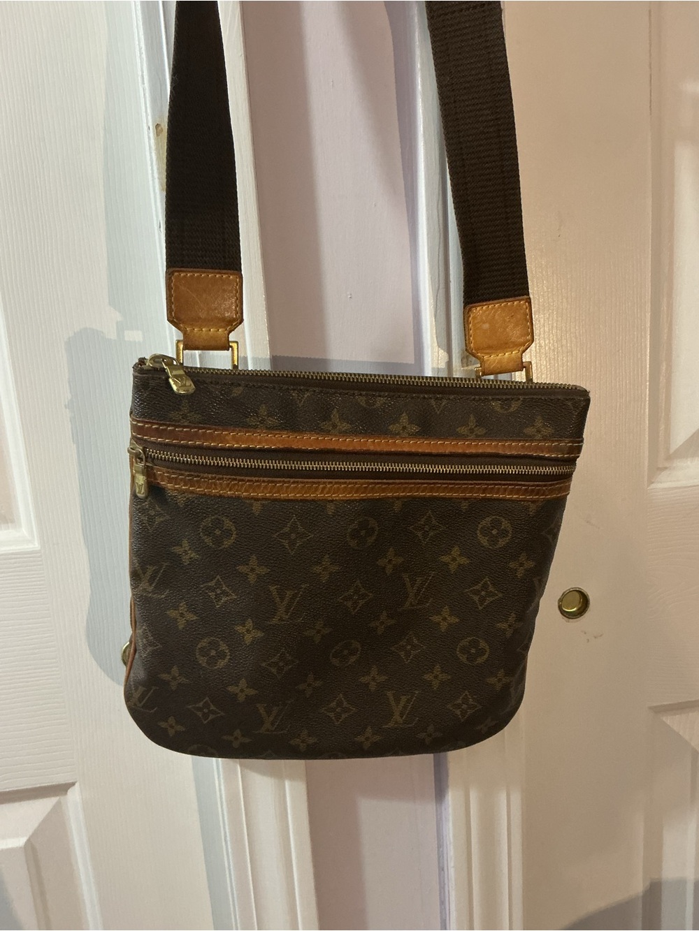 Louis Vuitton Brown Messenger Monogram Crossbody Messenger Bag